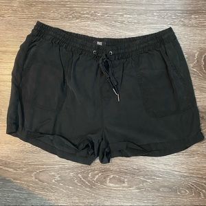 Paige Elastic Waist drawstring shorts with Pockets